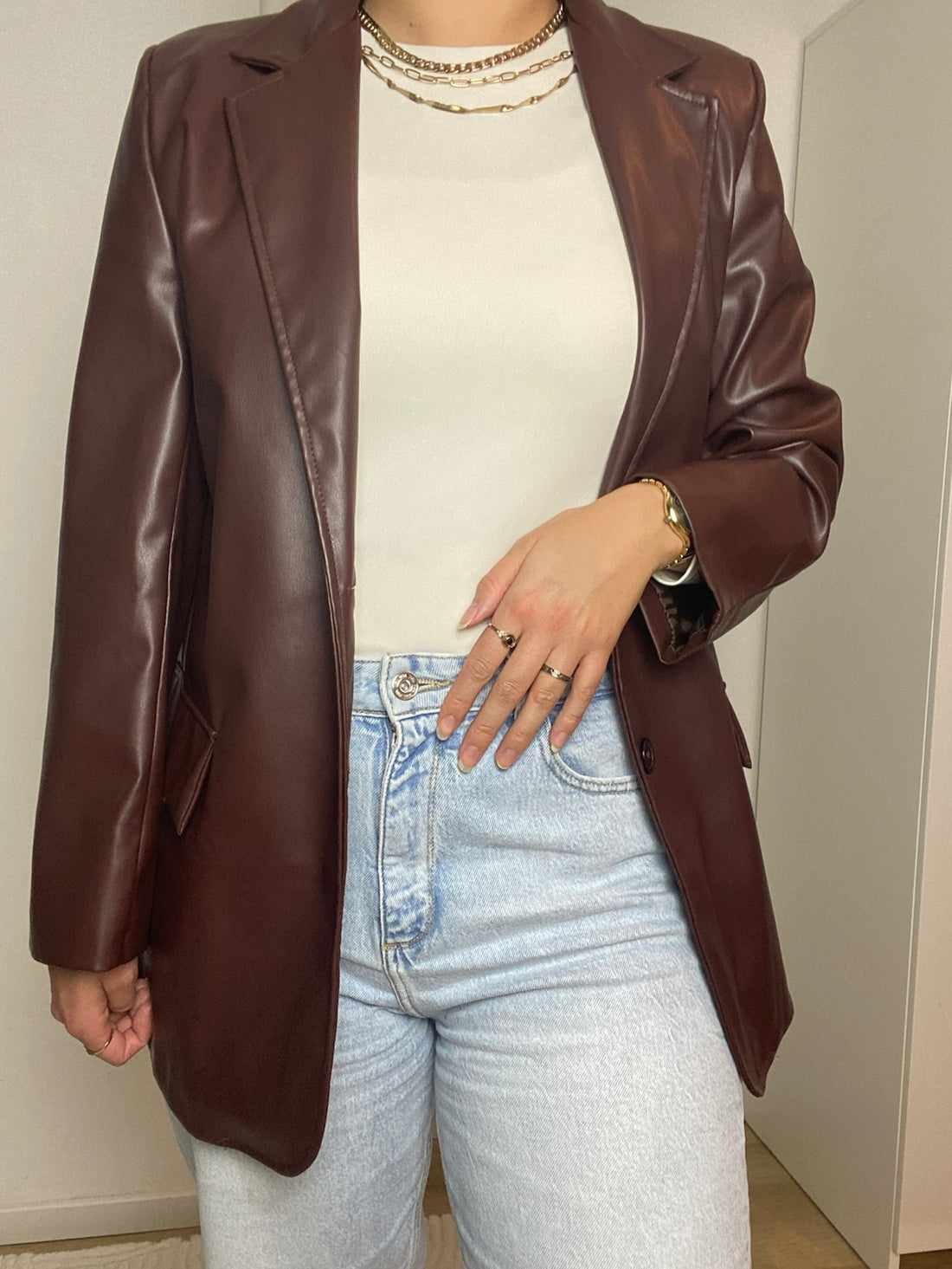 FAUX LEATHER BLAZER